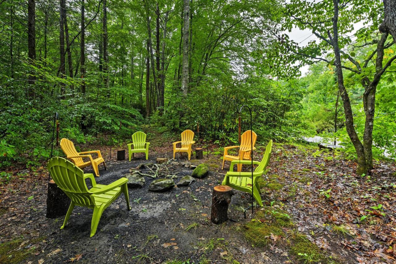 Serene Creekside Cottage Near Asheville Fire Pit Candler Luaran gambar