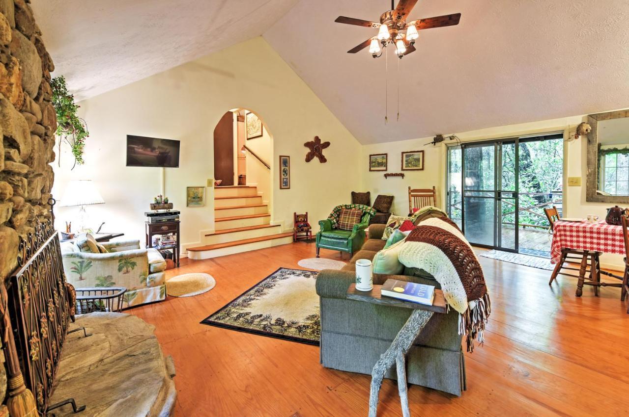 Serene Creekside Cottage Near Asheville Fire Pit Candler Luaran gambar